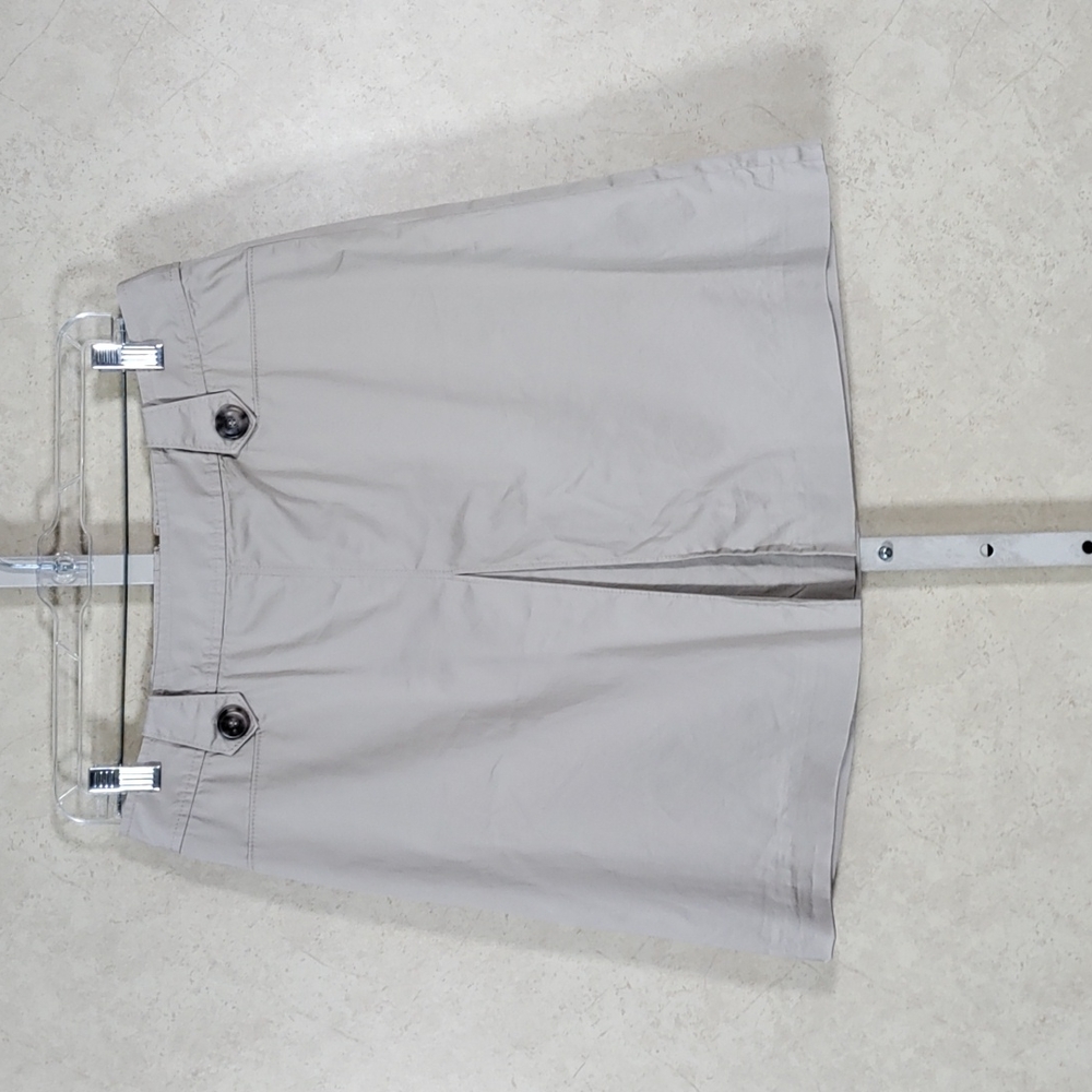 H181 White House Black Market tan khaki skirt 8